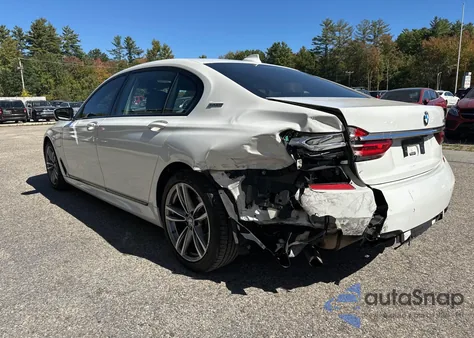 2018 BMW 740E xDrive Iperformance из США, поврежденный, VIN WBA7J2C53JG938174